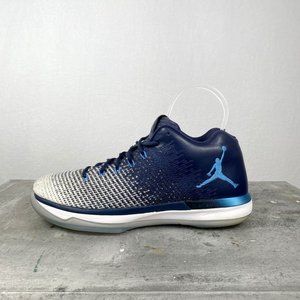 Michael Jordan Blue Shoes 